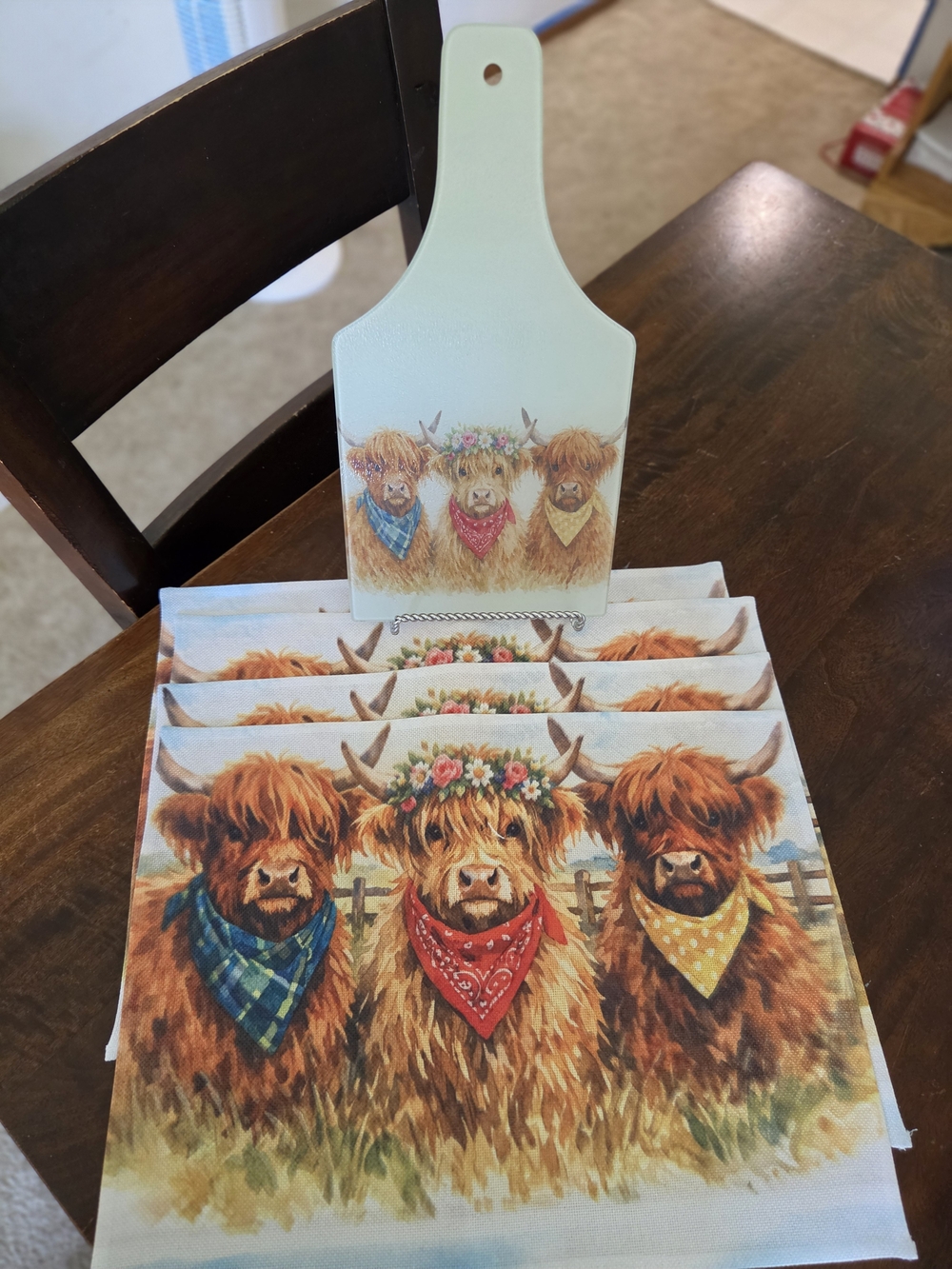 Highland Cow 4pc Placemats + Tempered Glass Cutting Board Set Bundle